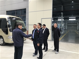 熱烈歡迎市領(lǐng)導蒞臨申容工廠 熱烈歡迎市領(lǐng)導蒞臨申容工廠