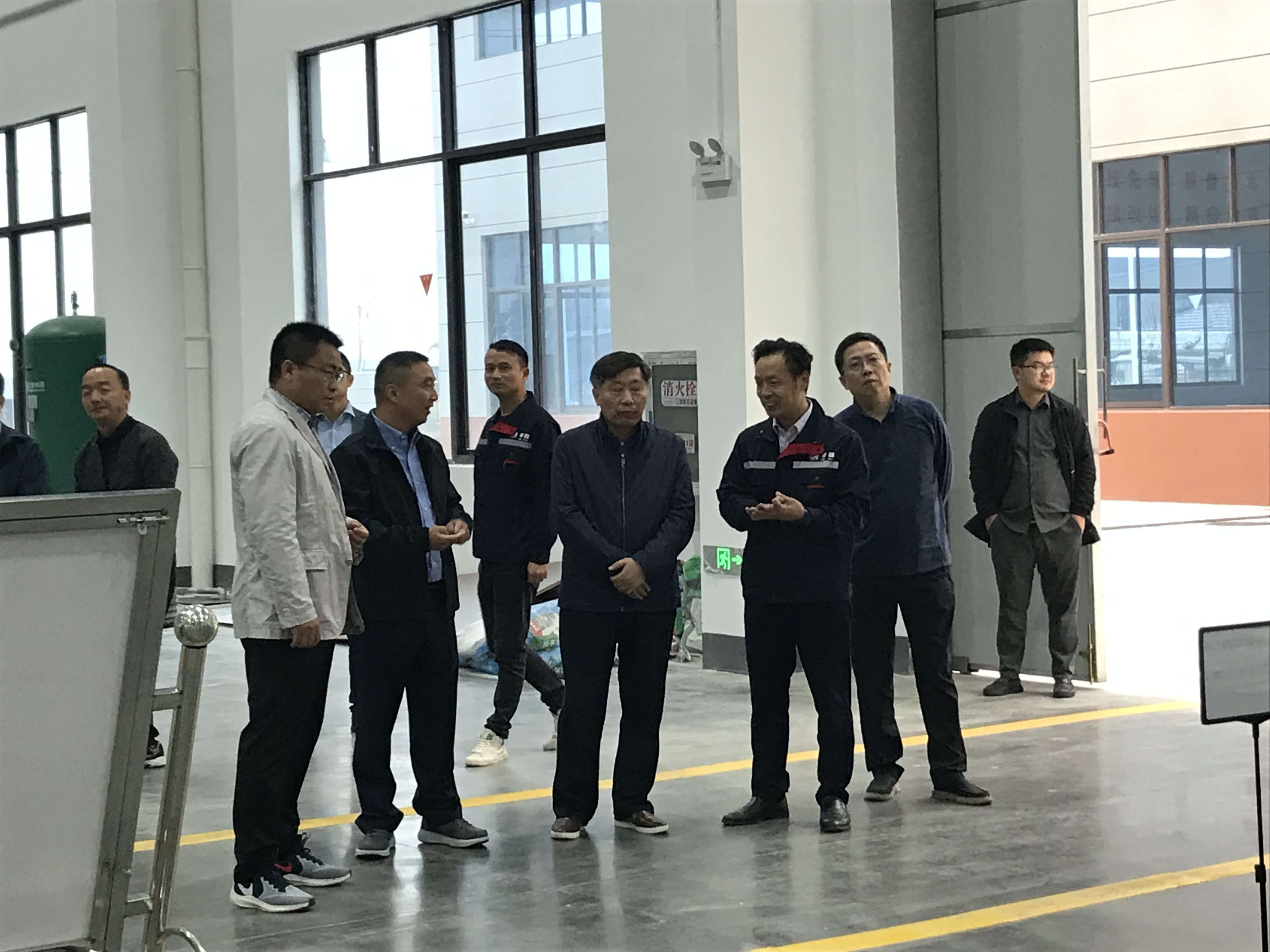 歡迎市領(lǐng)導(dǎo)蒞臨申容工廠 歡迎市領(lǐng)導(dǎo)蒞臨申容工廠